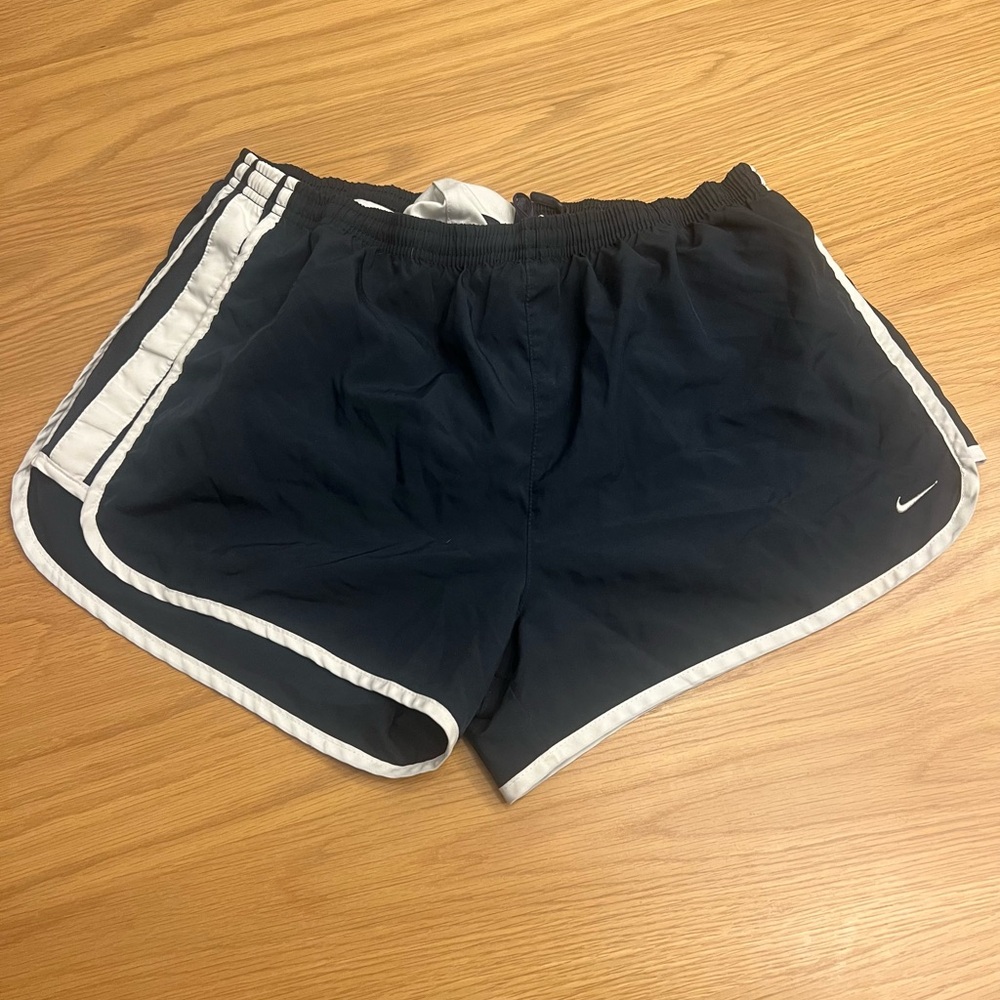 Nike Women's Black and White Shorts -L